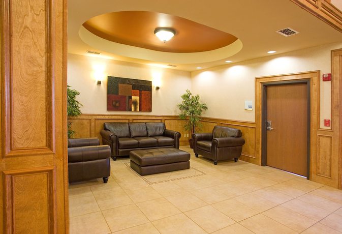 Imagen de los interiores del Hotel Holiday Inn Express and Suites Kingsville, An Ihg. Foto 13