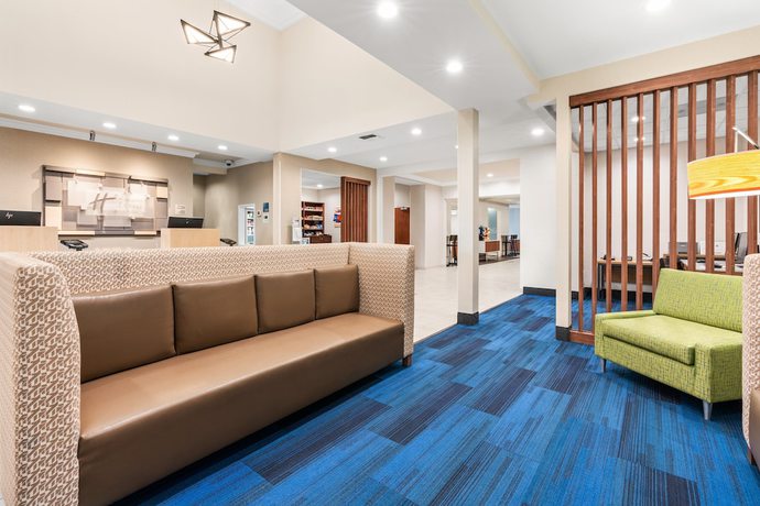 Imagen de los interiores del Hotel Holiday Inn Express and Suites Klamath, An Ihg. Foto 18