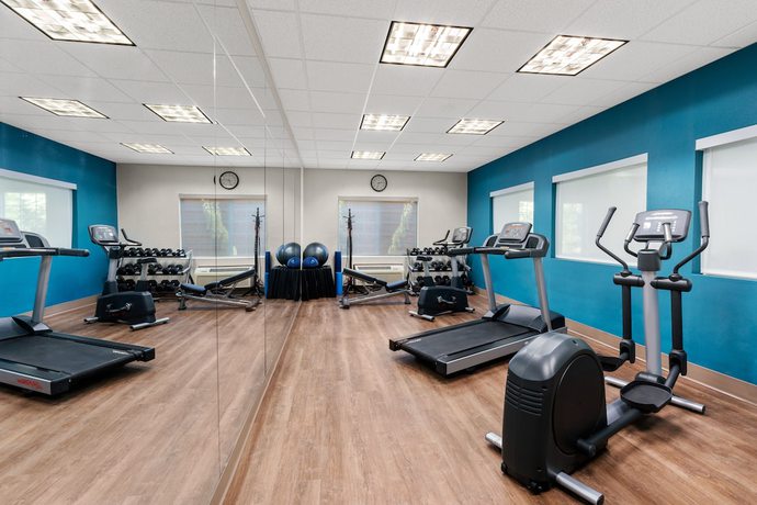 Imagen de los interiores del Hotel Holiday Inn Express and Suites Klamath, An Ihg. Foto 19