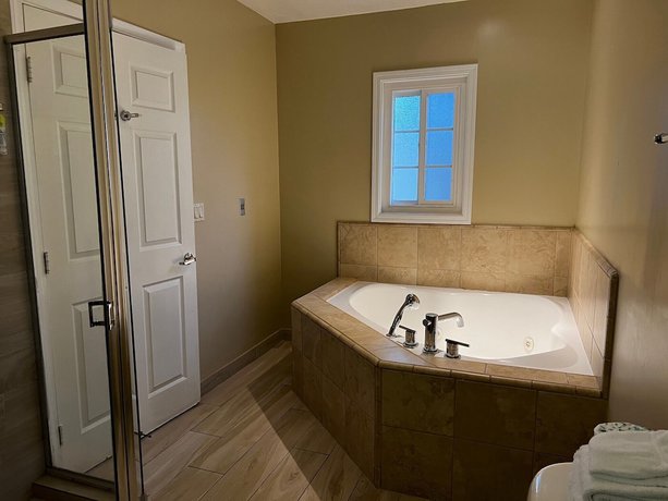 Imagen de la habitación del Hotel Holiday Inn Express and Suites La Jolla – Windansea Beach, An Ihg. Foto 11