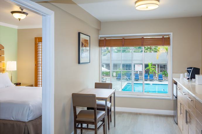 Imagen de la habitación del Hotel Holiday Inn Express and Suites La Jolla – Windansea Beach, An Ihg. Foto 15