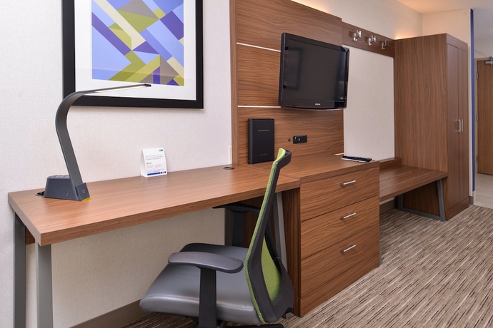 Imagen de la habitación del Hotel Holiday Inn Express and Suites Lacey – Olympia, An Ihg. Foto 15