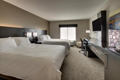 Imagen de la habitación del Hotel Holiday Inn Express and Suites Lancaster East - Strasburg, An Ihg. Foto 9
