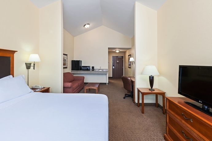 Imagen de la habitación del Hotel Holiday Inn Express and Suites Laredo-event Center Area, An Ihg. Foto 6