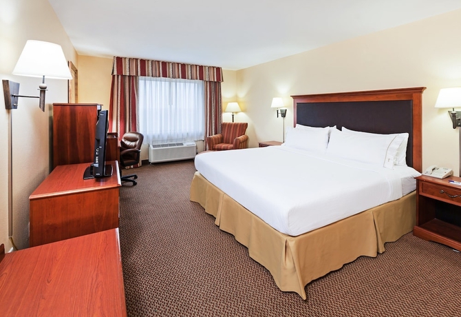 Imagen de la habitación del Hotel Holiday Inn Express and Suites Laredo-event Center Area, An Ihg. Foto 13