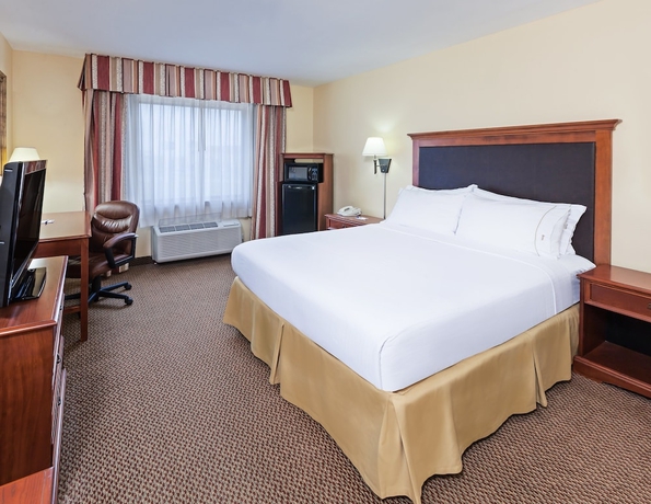 Imagen de la habitación del Hotel Holiday Inn Express and Suites Laredo-event Center Area, An Ihg. Foto 15