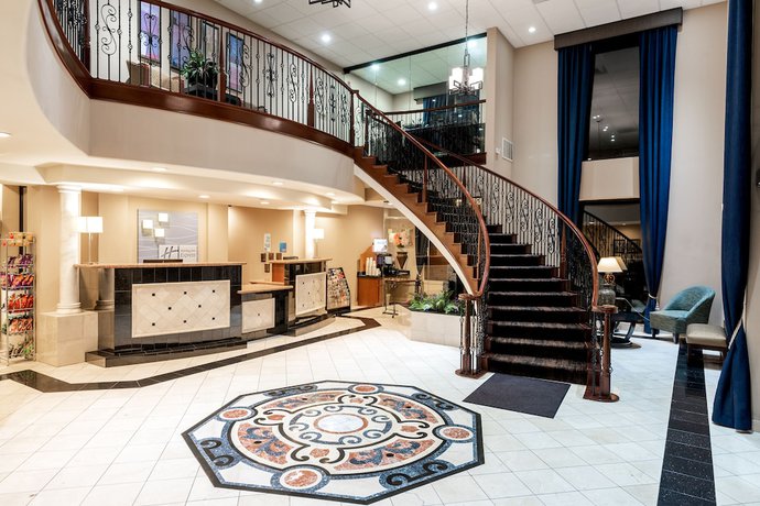 Imagen de los interiores del Hotel Holiday Inn Express and Suites Lathrop - South Stockton, An Ihg. Foto 20