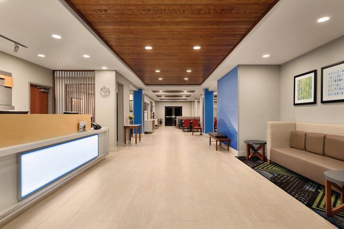 Imagen de los interiores del Hotel Holiday Inn Express and Suites Lavonia, an IHG. Foto 16