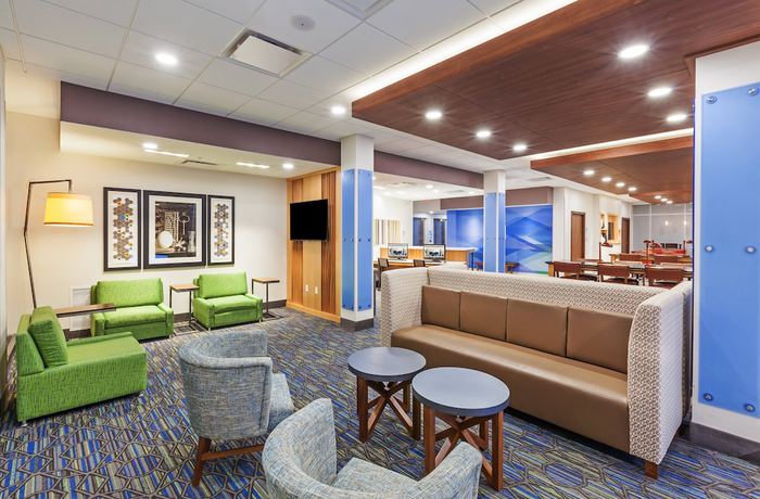 Imagen de los interiores del Hotel Holiday Inn Express and Suites Lenexa - Overland Park Area, An Ihg. Foto 18