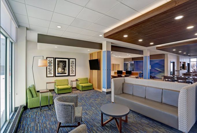 Imagen de los interiores del Hotel Holiday Inn Express and Suites Lenexa - Overland Park Area, An Ihg. Foto 20