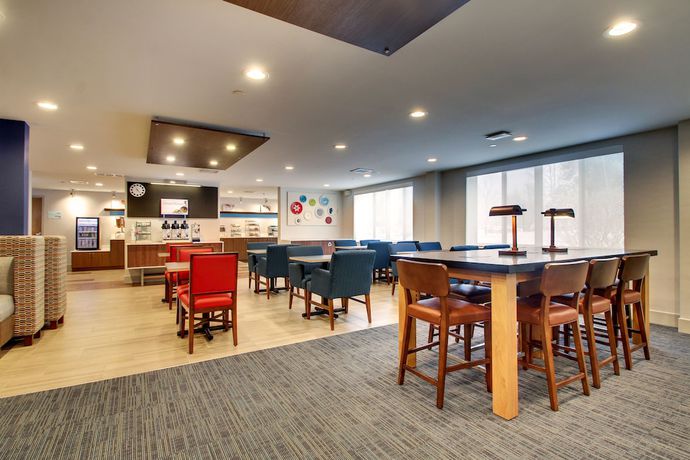 Imagen de los interiores del Hotel Holiday Inn Express and Suites Lincoln East - White Mountains, An Ihg. Foto 20