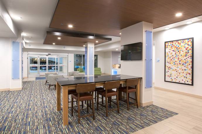 Imagen de los interiores del Hotel Holiday Inn Express and Suites Lincoln I - 80, An Ihg. Foto 20