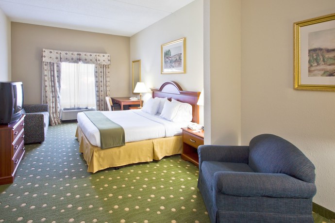 Imagen de la habitación del Hotel Holiday Inn Express and Suites Live Oak, An Ihg. Foto 15