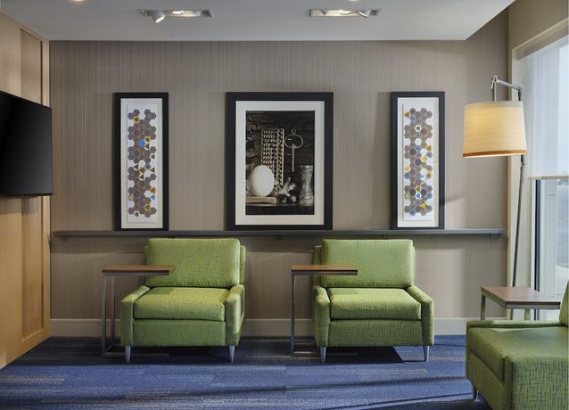 Imagen de los interiores del Hotel Holiday Inn Express and Suites Lockport, an IHG. Foto 16