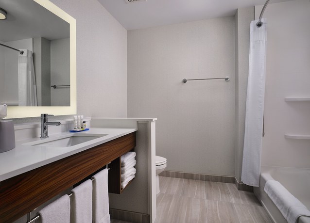Imagen de la habitación del Hotel Holiday Inn Express and Suites Lockport, an IHG. Foto 12