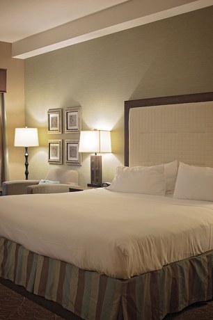 Imagen de la habitación del Hotel Holiday Inn Express and Suites Logan by IHG. Foto 5