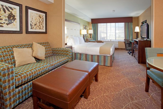 Imagen de la habitación del Hotel Holiday Inn Express and Suites Logan by IHG. Foto 8