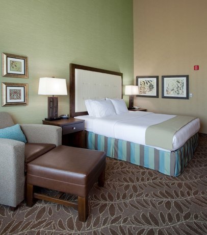 Imagen de la habitación del Hotel Holiday Inn Express and Suites Logan by IHG. Foto 14