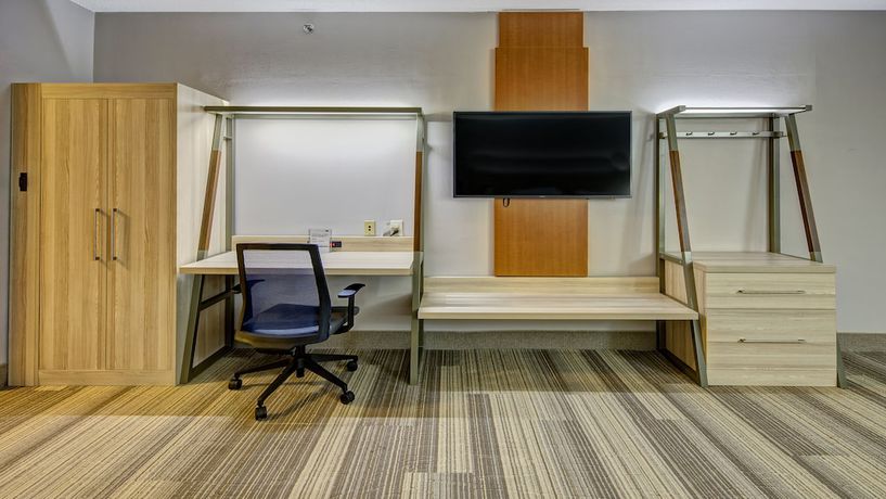 Imagen de la habitación del Hotel Holiday Inn Express and Suites London, An Ihg. Foto 6
