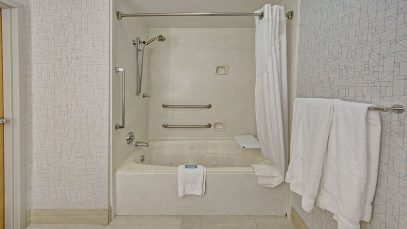 Imagen de la habitación del Hotel Holiday Inn Express and Suites London, An Ihg. Foto 12