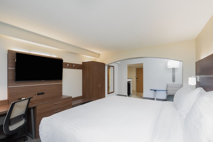 Imagen de la habitación del Hotel Holiday Inn Express and Suites Louisville East, An Ihg. Foto 3