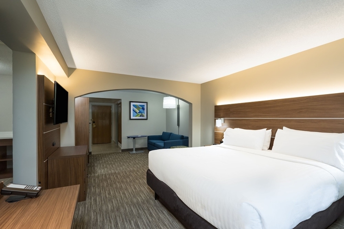 Imagen de la habitación del Hotel Holiday Inn Express and Suites Louisville East, An Ihg. Foto 6