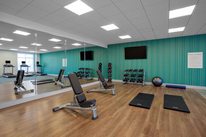 Imagen de los interiores del Hotel Holiday Inn Express and Suites Lubbock Central - Univ Area, An Ihg. Foto 19