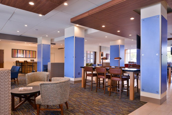 Imagen de los interiores del Hotel Holiday Inn Express and Suites Mall of America - MSP Airport, an IHG. Foto 19