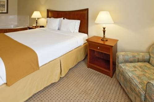 Imagen de la habitación del Hotel Holiday Inn Express and Suites Mansfield, An Ihg. Foto 2