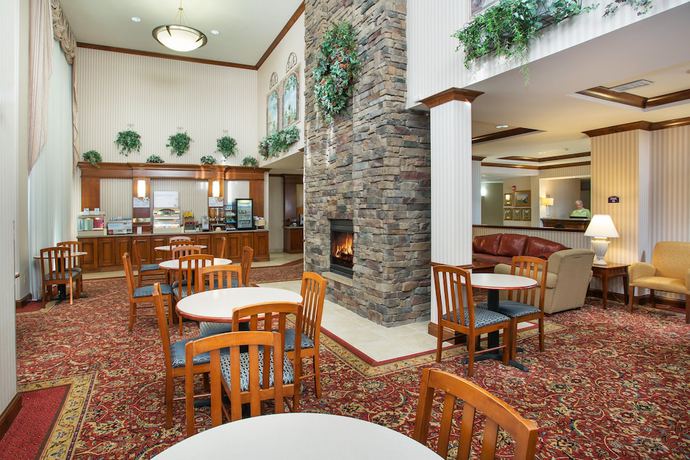 Imagen de los interiores del Hotel Holiday Inn Express and Suites Marion, An Ihg, Marion. Foto 15