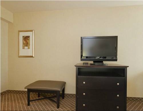 Imagen de la habitación del Hotel Holiday Inn Express and Suites Marysville, An Ihg. Foto 11