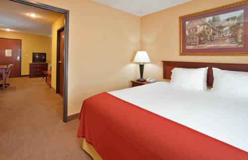 Imagen de la habitación del Hotel Holiday Inn Express and Suites Maryville, An Ihg. Foto 13