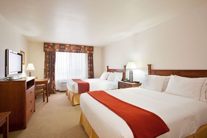 Imagen de la habitación del Hotel Holiday Inn Express and Suites Mattoon, An Ihg. Foto 2