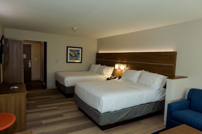 Imagen de la habitación del Hotel Holiday Inn Express and Suites Mckinney - Frisco East, An Ihg. Foto 3