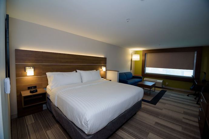 Imagen de la habitación del Hotel Holiday Inn Express and Suites Mckinney - Frisco East, An Ihg. Foto 11