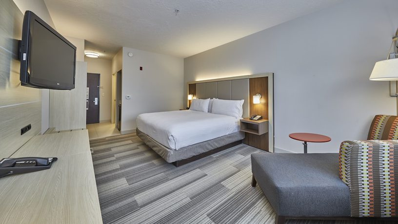 Imagen de la habitación del Hotel Holiday Inn Express and Suites Medford-central Point, An Ihg. Foto 4