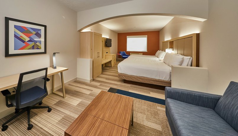 Imagen de la habitación del Hotel Holiday Inn Express and Suites Medford-central Point, An Ihg. Foto 6