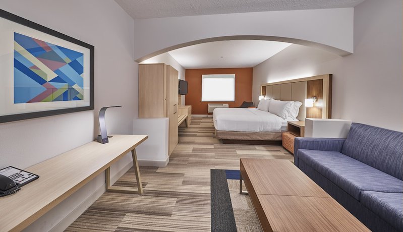 Imagen de la habitación del Hotel Holiday Inn Express and Suites Medford-central Point, An Ihg. Foto 12