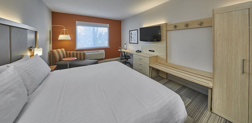 Imagen de la habitación del Hotel Holiday Inn Express and Suites Medford-central Point, An Ihg. Foto 13