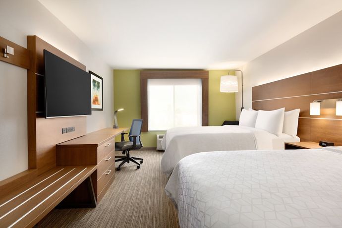 Imagen de la habitación del Hotel Holiday Inn Express and Suites Merced, an IHG. Foto 15