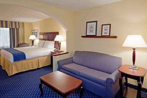 Imagen de la habitación del Hotel Holiday Inn Express and Suites Middleboro Raynham, An Ihg. Foto 6