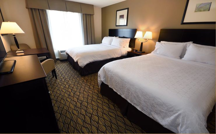 Imagen de la habitación del Hotel Holiday Inn Express and Suites Milford, an IHG, Milford. Foto 2