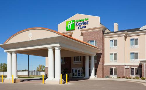 Imagen general del Hotel Holiday Inn Express and Suites Minot, An Ihg. Foto 1