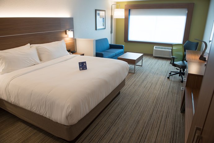 Imagen de la habitación del Hotel Holiday Inn Express and Suites Mishawaka - South Bend, an IHG. Foto 13