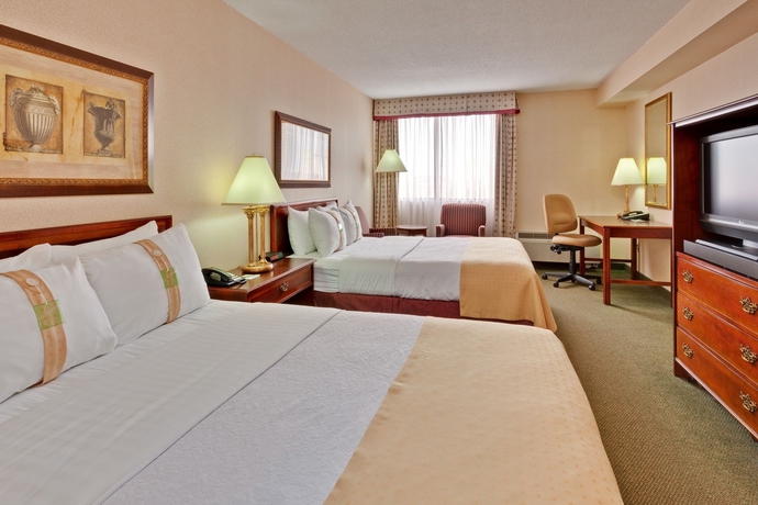 Imagen de la habitación del Hotel Holiday Inn Express and Suites Mississauga-toronto Southwest, An Ihg. Foto 7