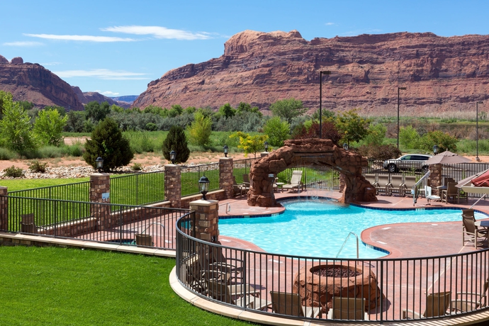 Imagen de la piscina del Hotel Holiday Inn Express and Suites Moab, An Ihg. Foto 15
