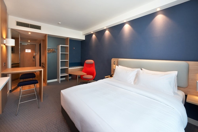 Imagen de la habitación del Hotel Holiday Inn Express and Suites Monheim Am Rhein by IHG. Foto 8