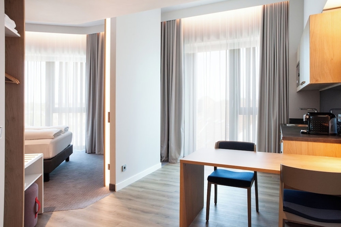 Imagen de la habitación del Hotel Holiday Inn Express and Suites Monheim Am Rhein by IHG. Foto 9