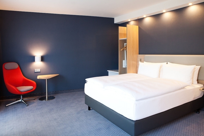 Imagen de la habitación del Hotel Holiday Inn Express and Suites Monheim Am Rhein by IHG. Foto 10