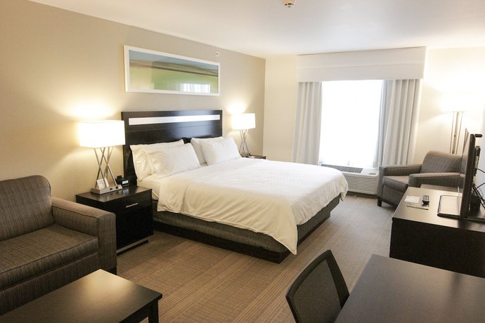 Imagen de la habitación del Hotel Holiday Inn Express and Suites Montgomery, an IHG. Foto 11
